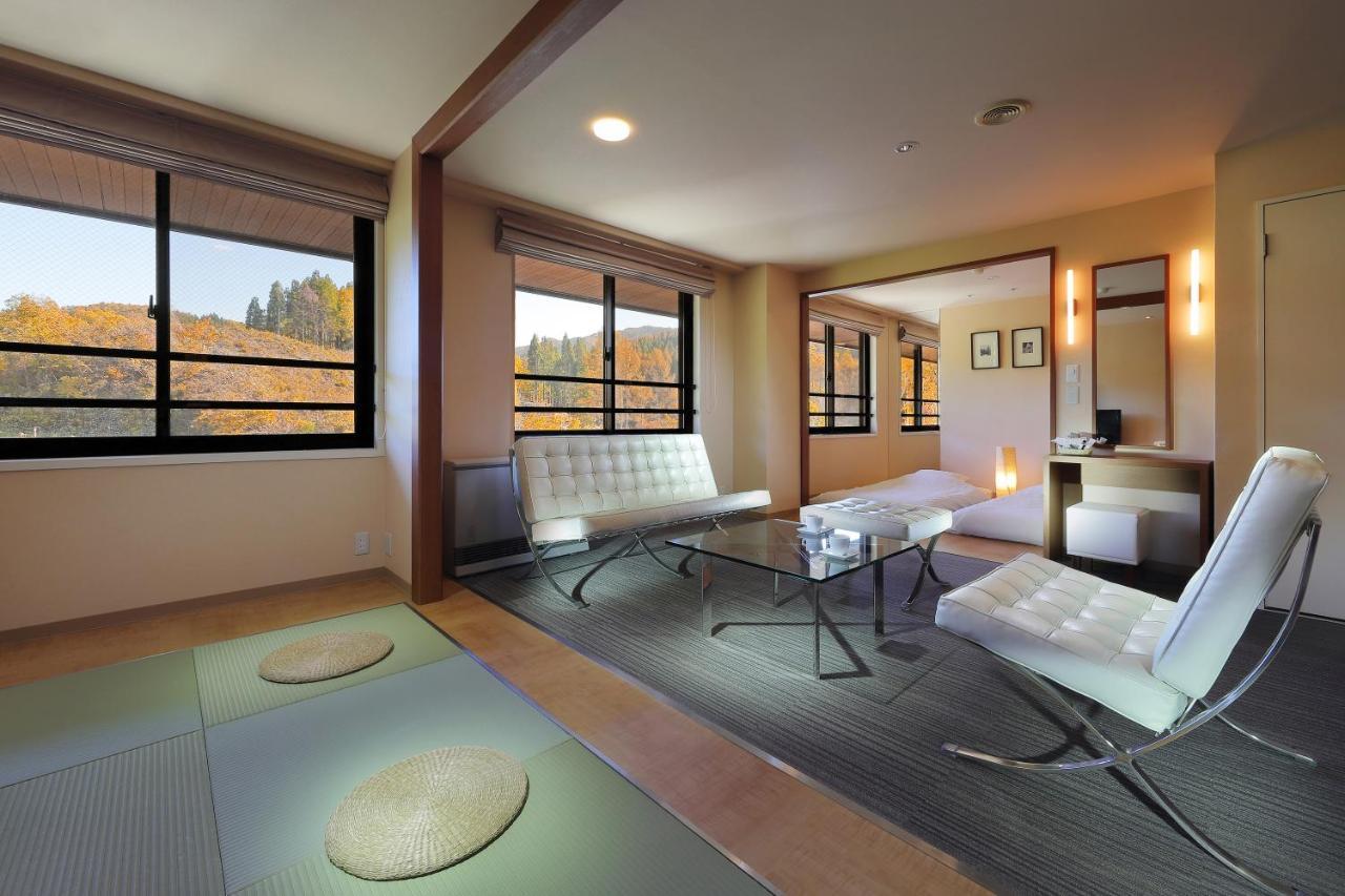 Hotel Ryu Resort And Spa Takayama  Exteriör bild