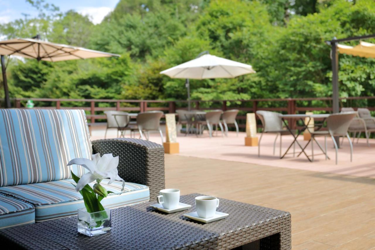 Hotel Ryu Resort And Spa Takayama  Exteriör bild